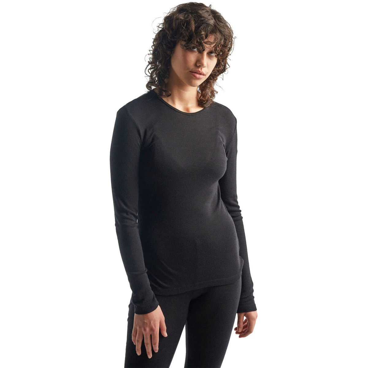 Icebreaker Women's Merino 175 Everyday Long Sleeve Crewe Thermal Top 3 Icebreaker Women's Merino 175 Everyday Long Sleeve Crewe Thermal Top